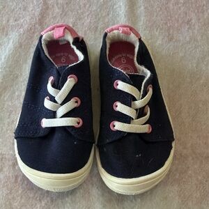 WonderWink Kids Sneakers in Navy and Pink